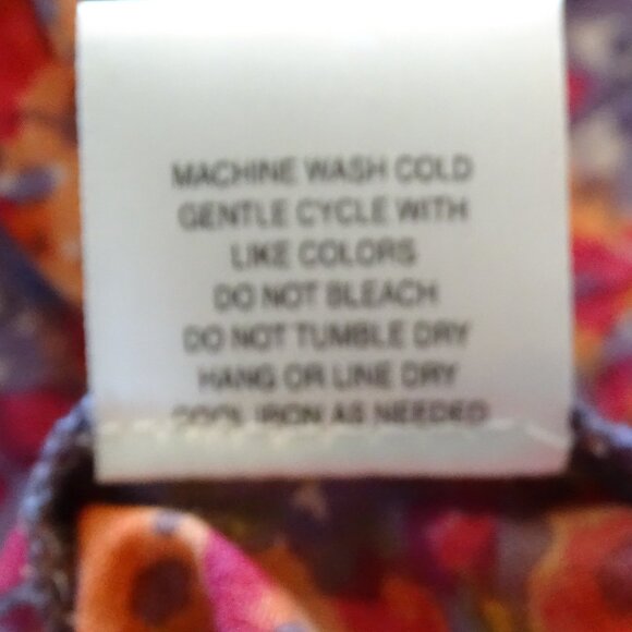 NWT Romeo & Juliette Couture Floral Sleeveless Top - Picture 6 of 10